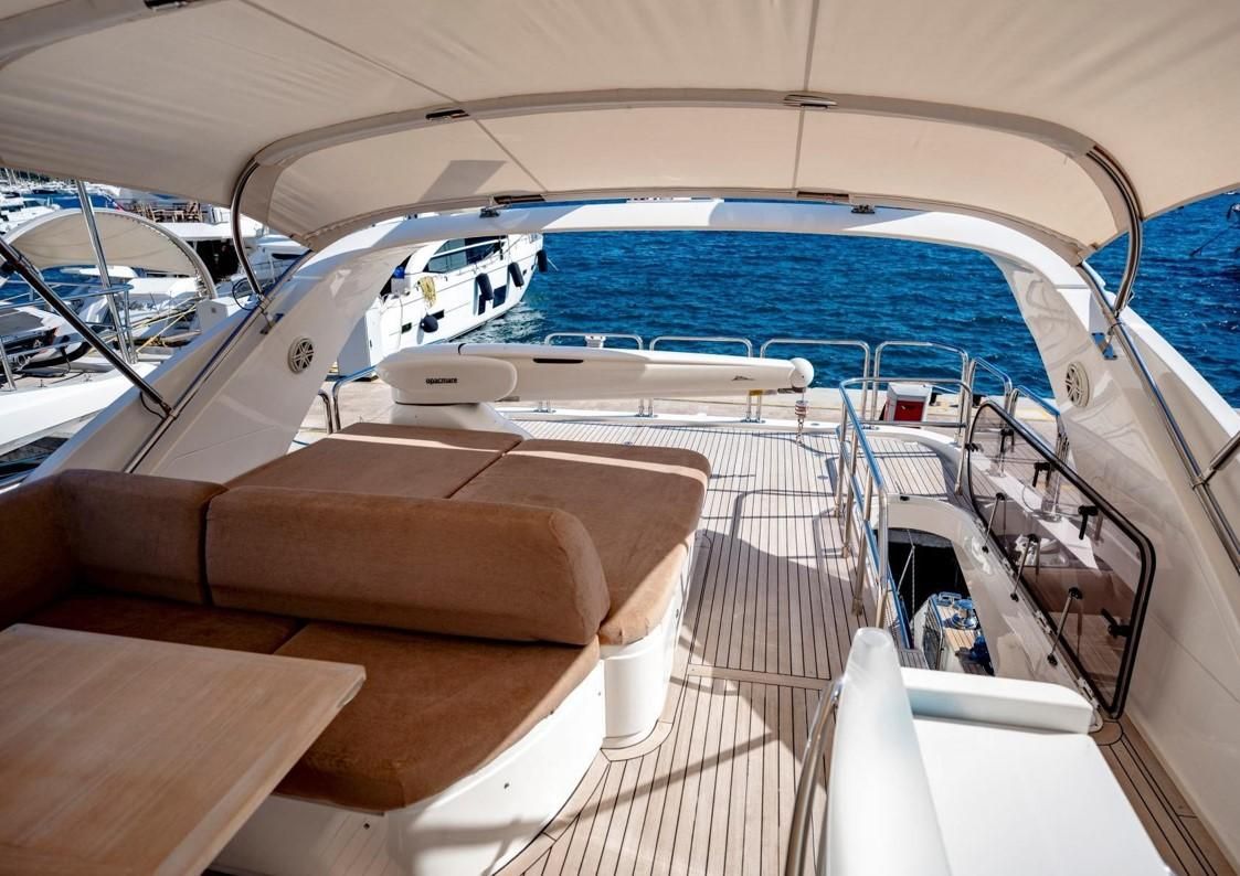 2011 Princess 75 