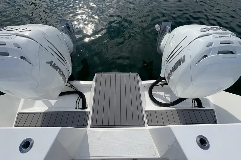 Hammercat 35-115 Yacht Photos Pics 2021 Hammer Yachts HammerCat 35 with dual Mercury outboard engines on water.