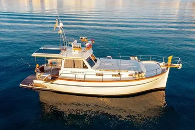 2000 Menorquin 120