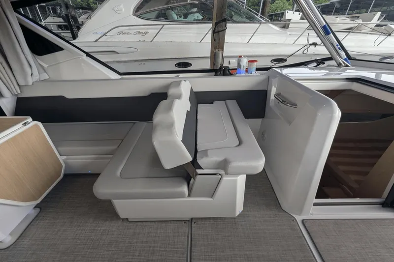 Frog Prince II Yacht Photos Pics 