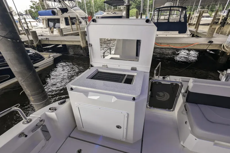 Frog Prince II Yacht Photos Pics 