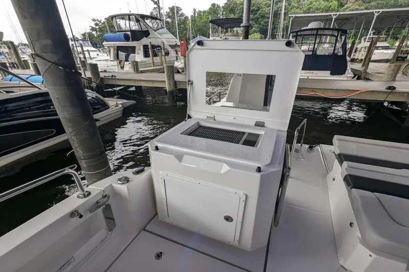 Frog Prince II Yacht Photos Pics 