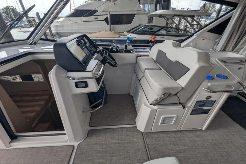 Frog Prince II Yacht Photos Pics 