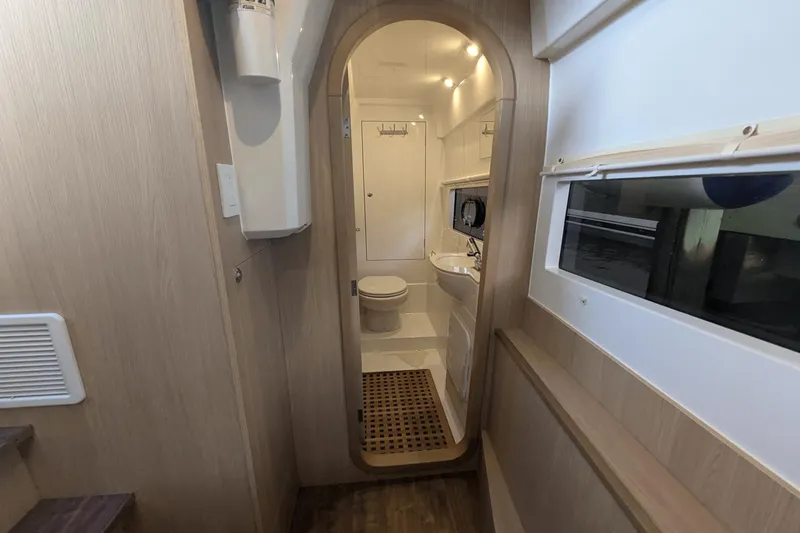 Frog Prince II Yacht Photos Pics 