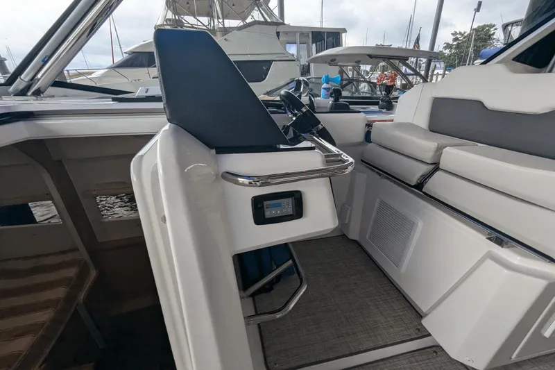 Frog Prince II Yacht Photos Pics 