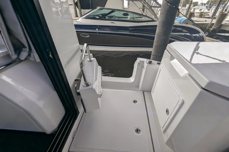 Frog Prince II Yacht Photos Pics 