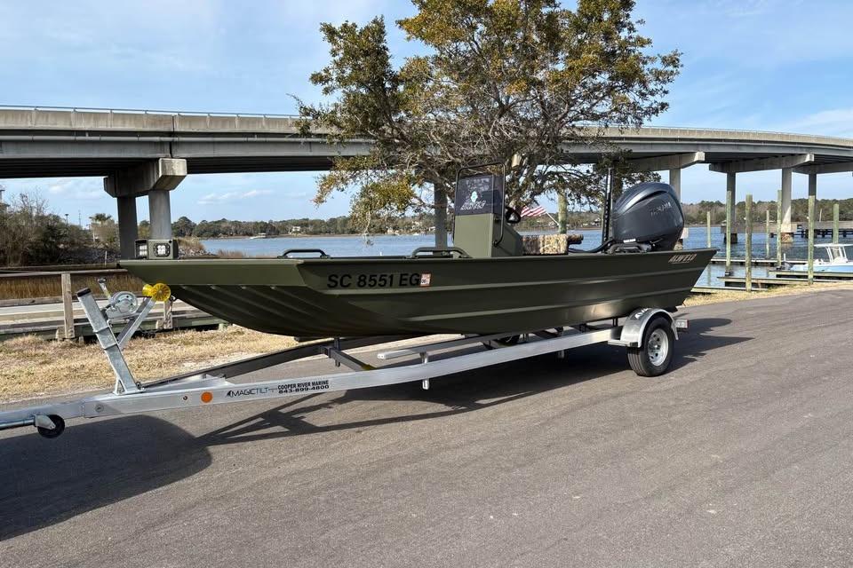 Alweld 2070VVCC Bay Boat