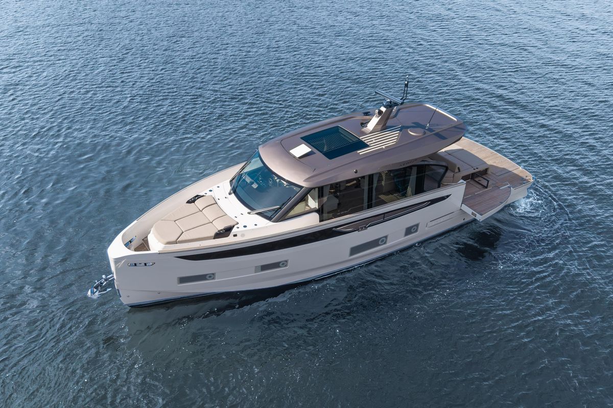 2025 Azimut 60 