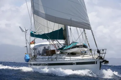 Custom Skipper 53