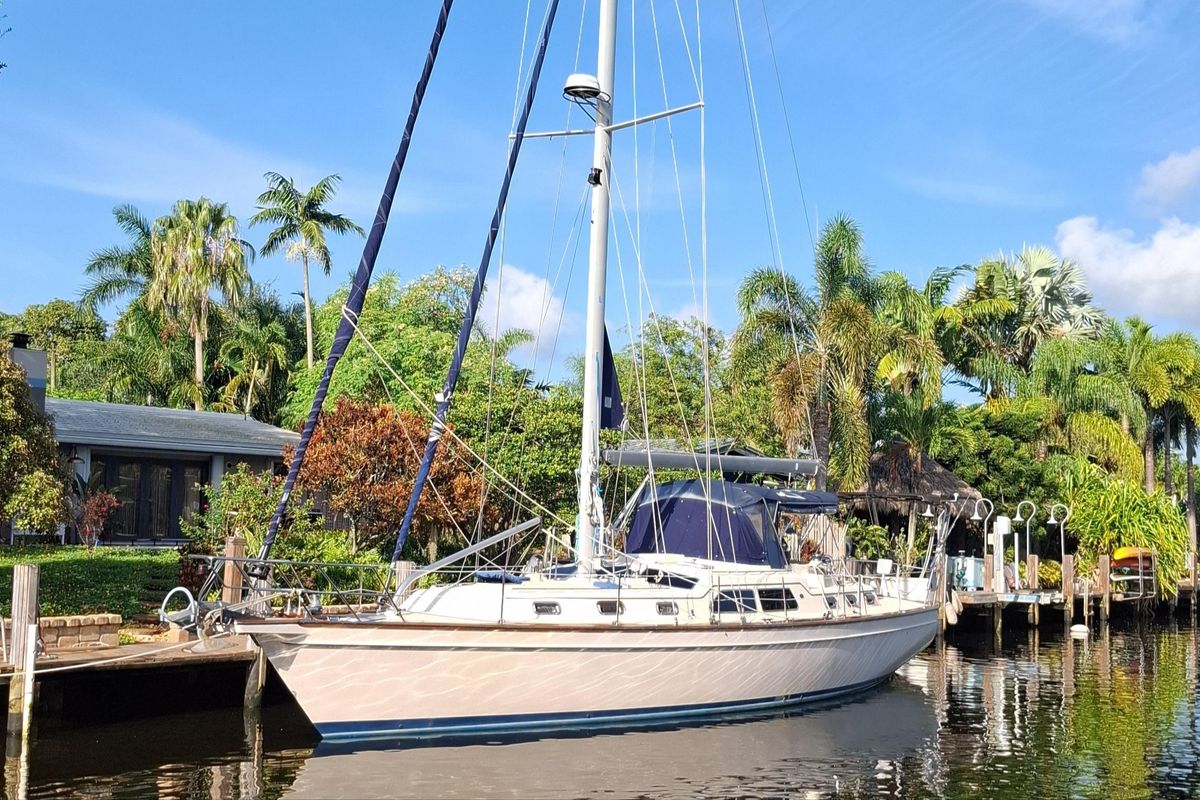 2003 Island Packet 51 