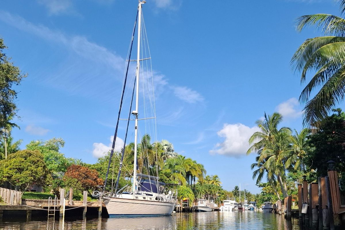 2003 Island Packet 51 