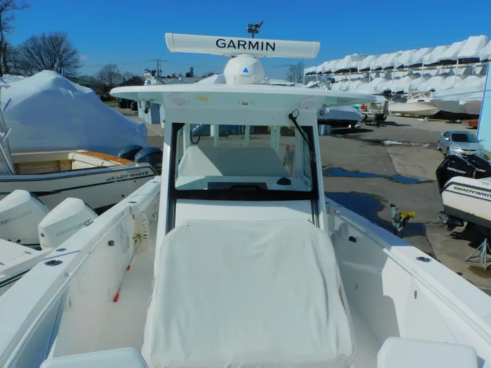 Ariel Yacht Photos Pics 