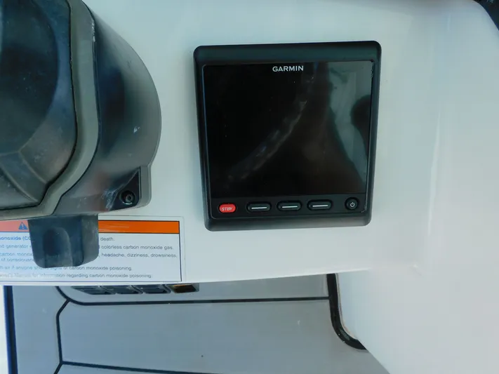 Ariel Yacht Photos Pics 