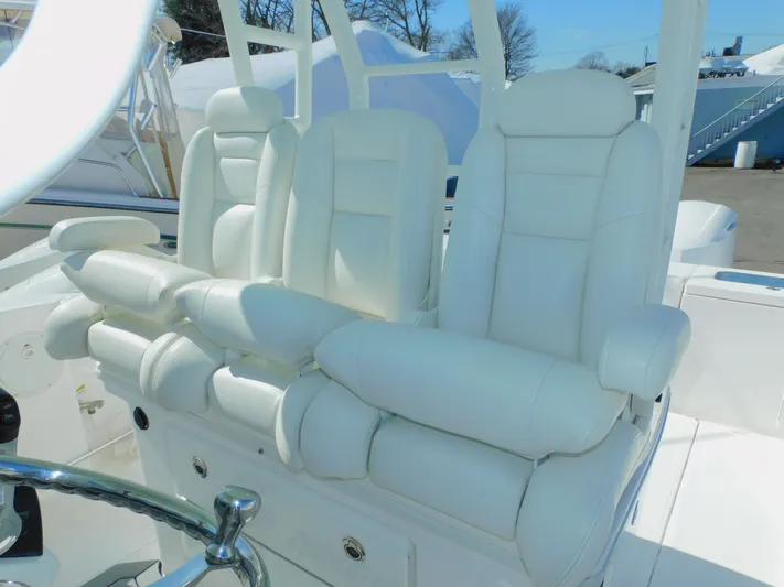 Ariel Yacht Photos Pics 