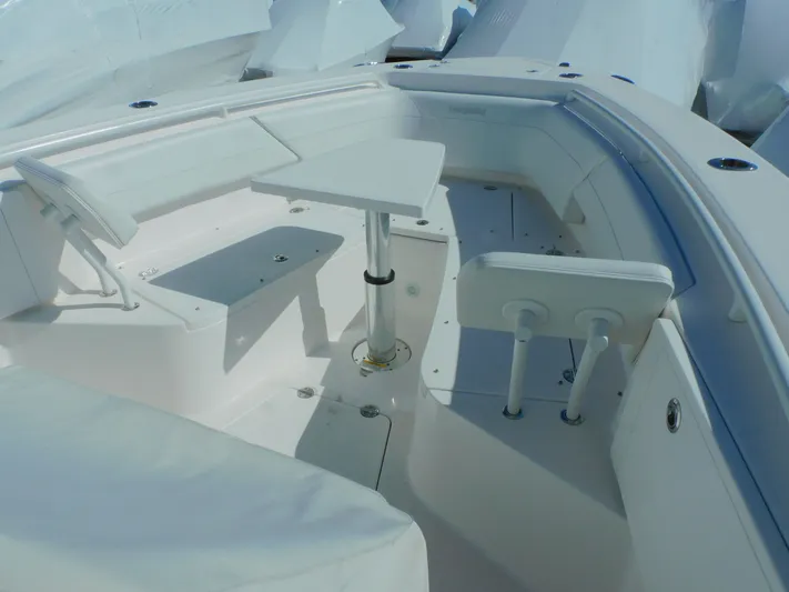 Ariel Yacht Photos Pics 