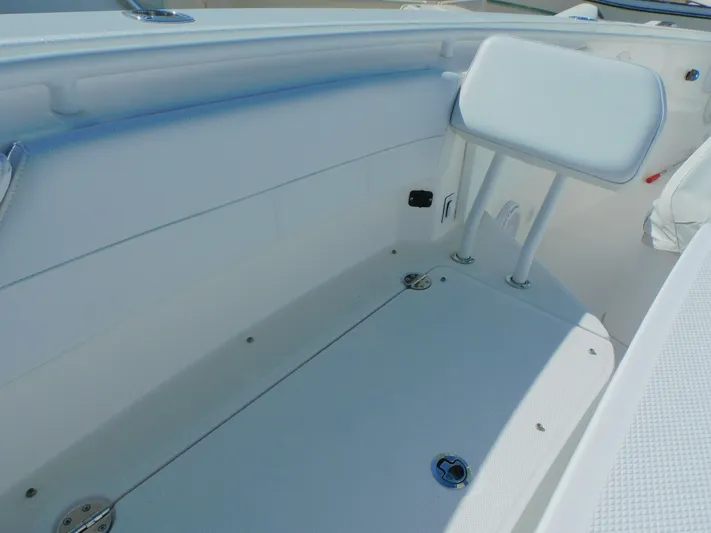 Ariel Yacht Photos Pics 