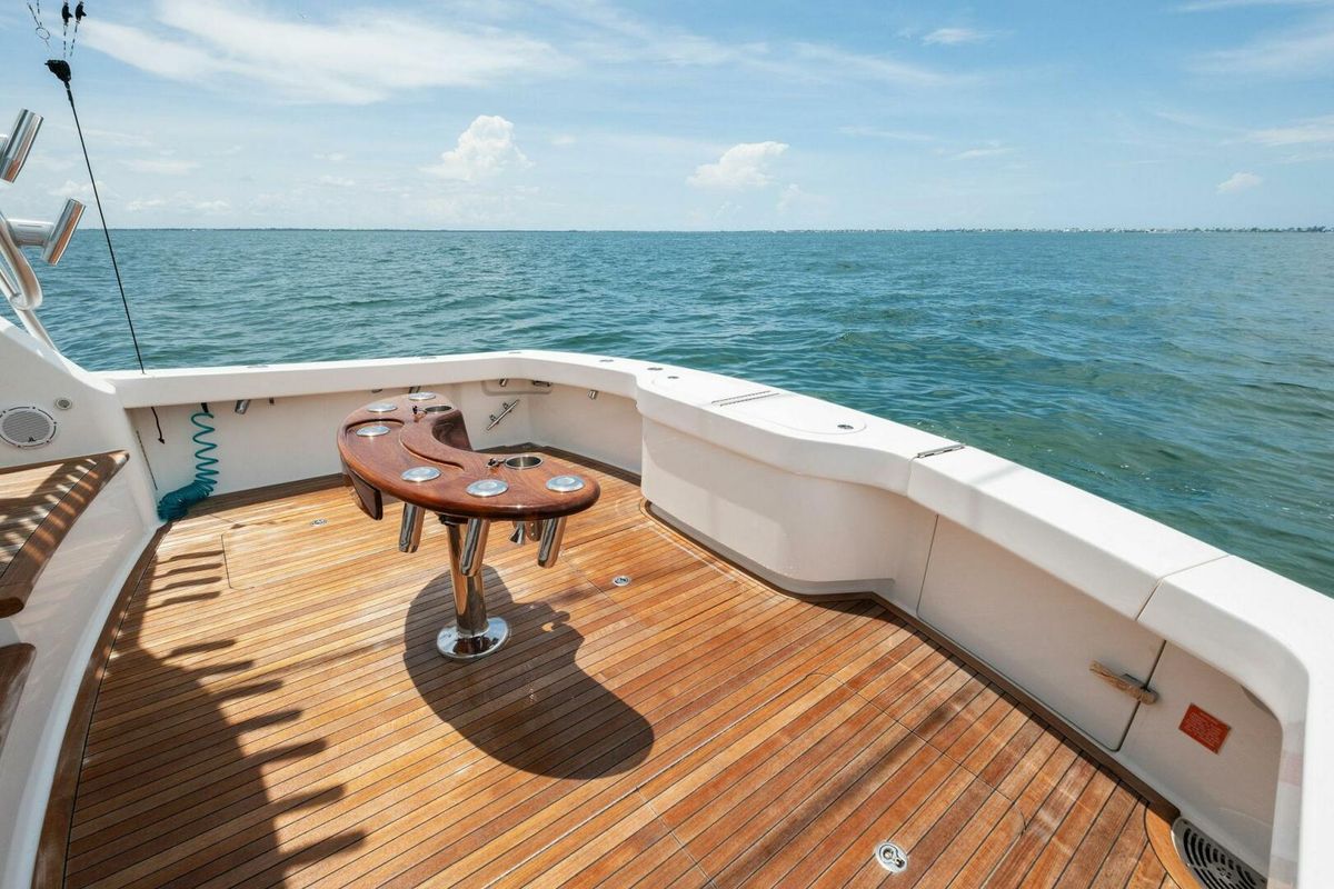 2015 Viking 52 