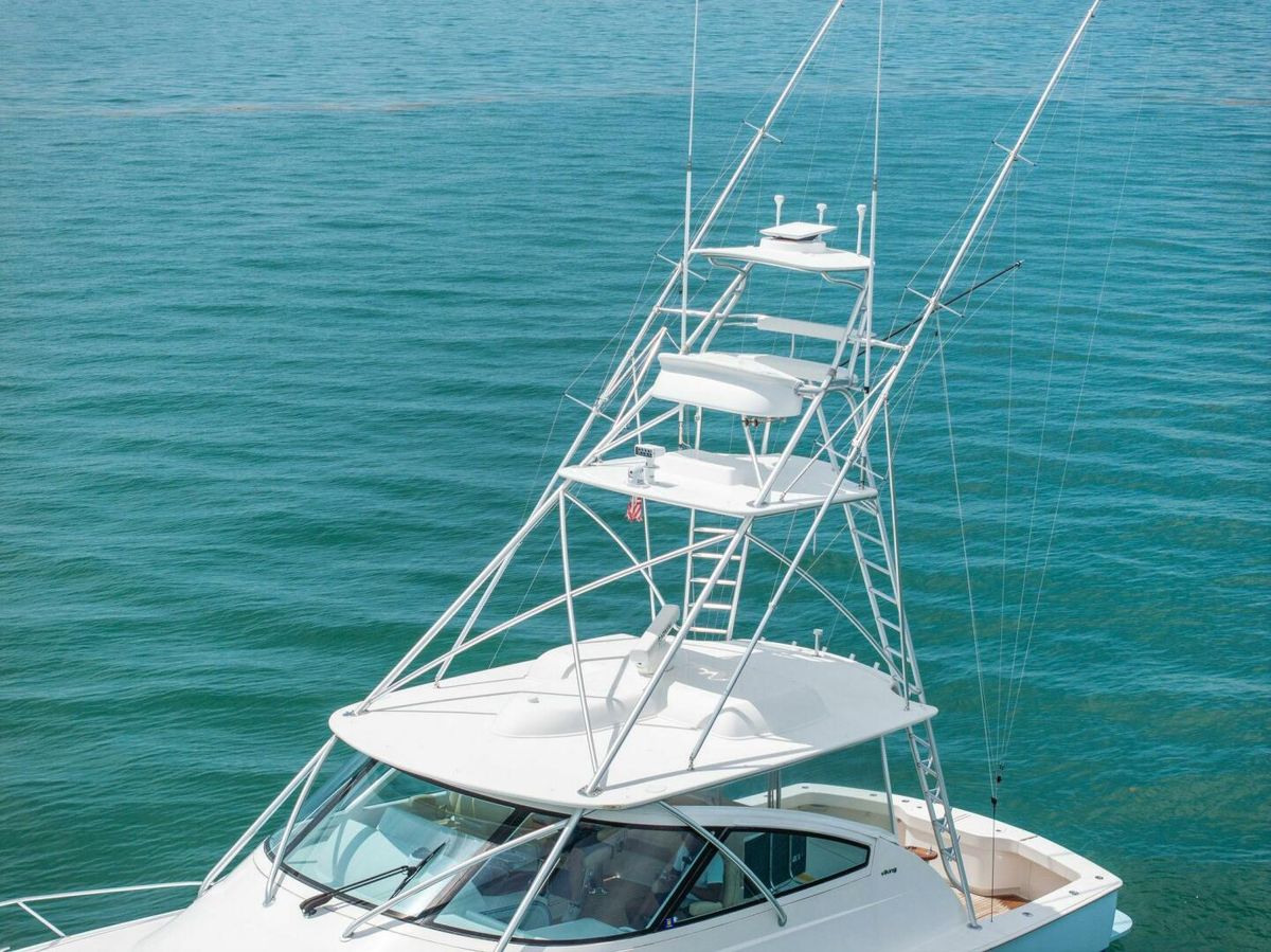 2015 Viking 52 