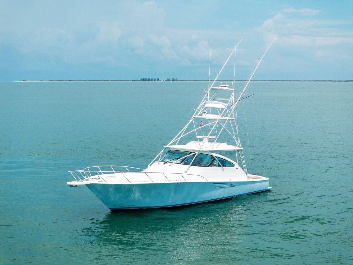 2015 Viking 52 