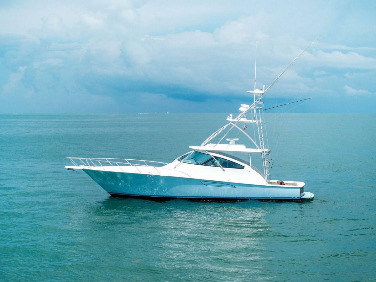 2015 Viking 52 