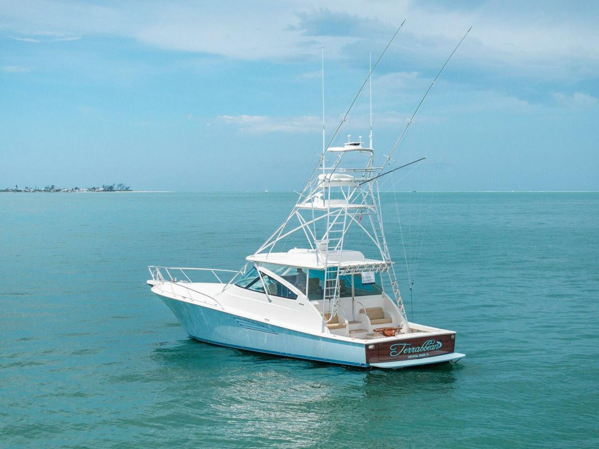 2015 Viking 52 