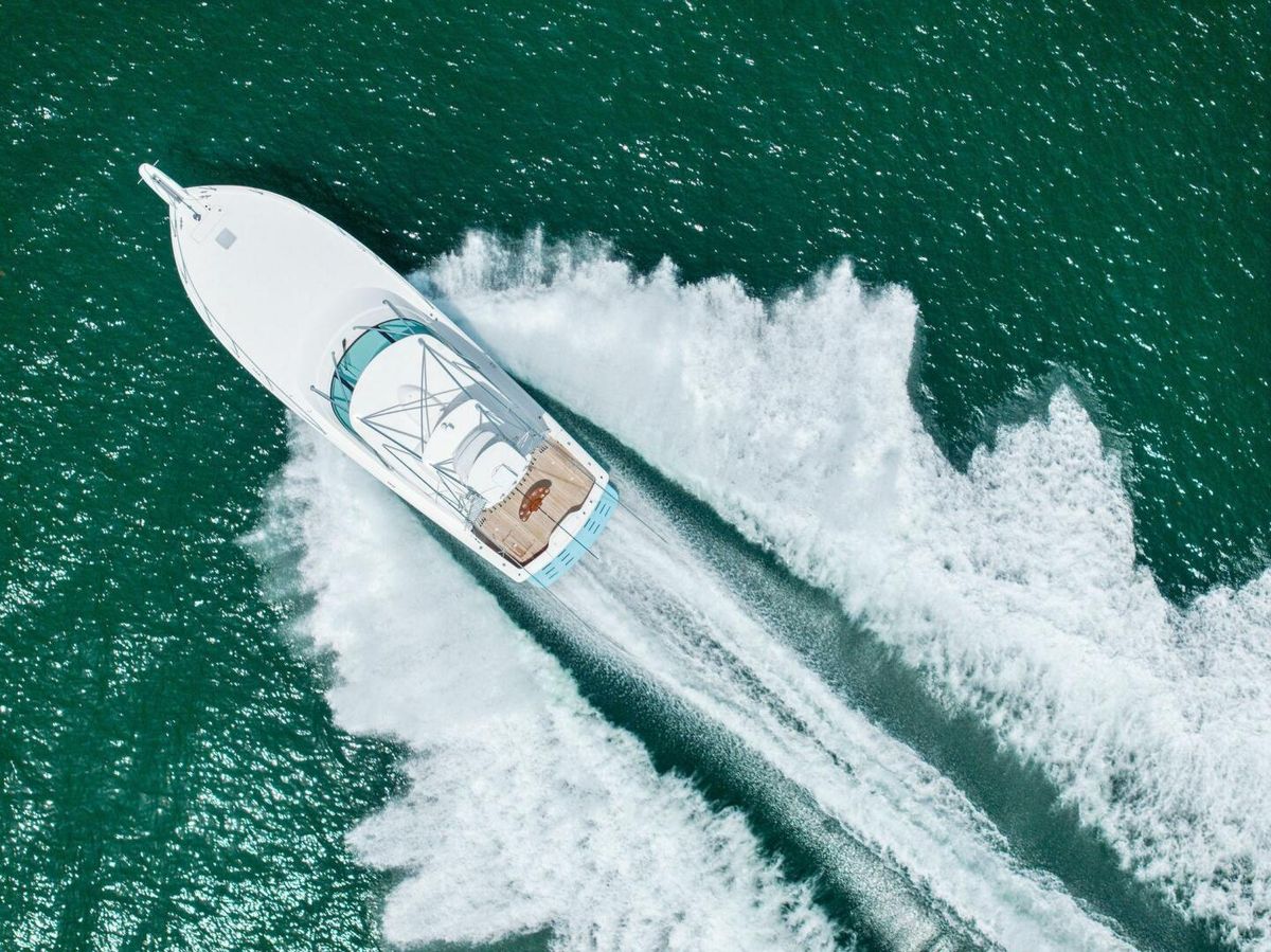 2015 Viking 52 