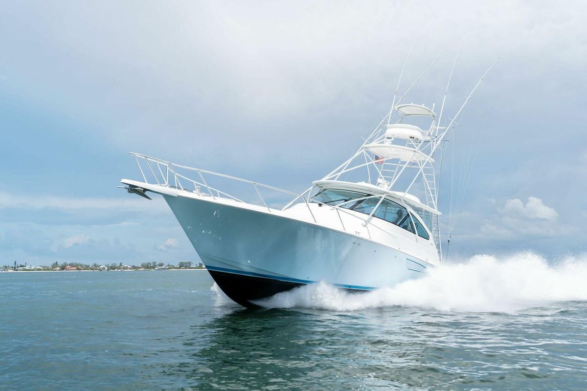 2015 Viking 52 