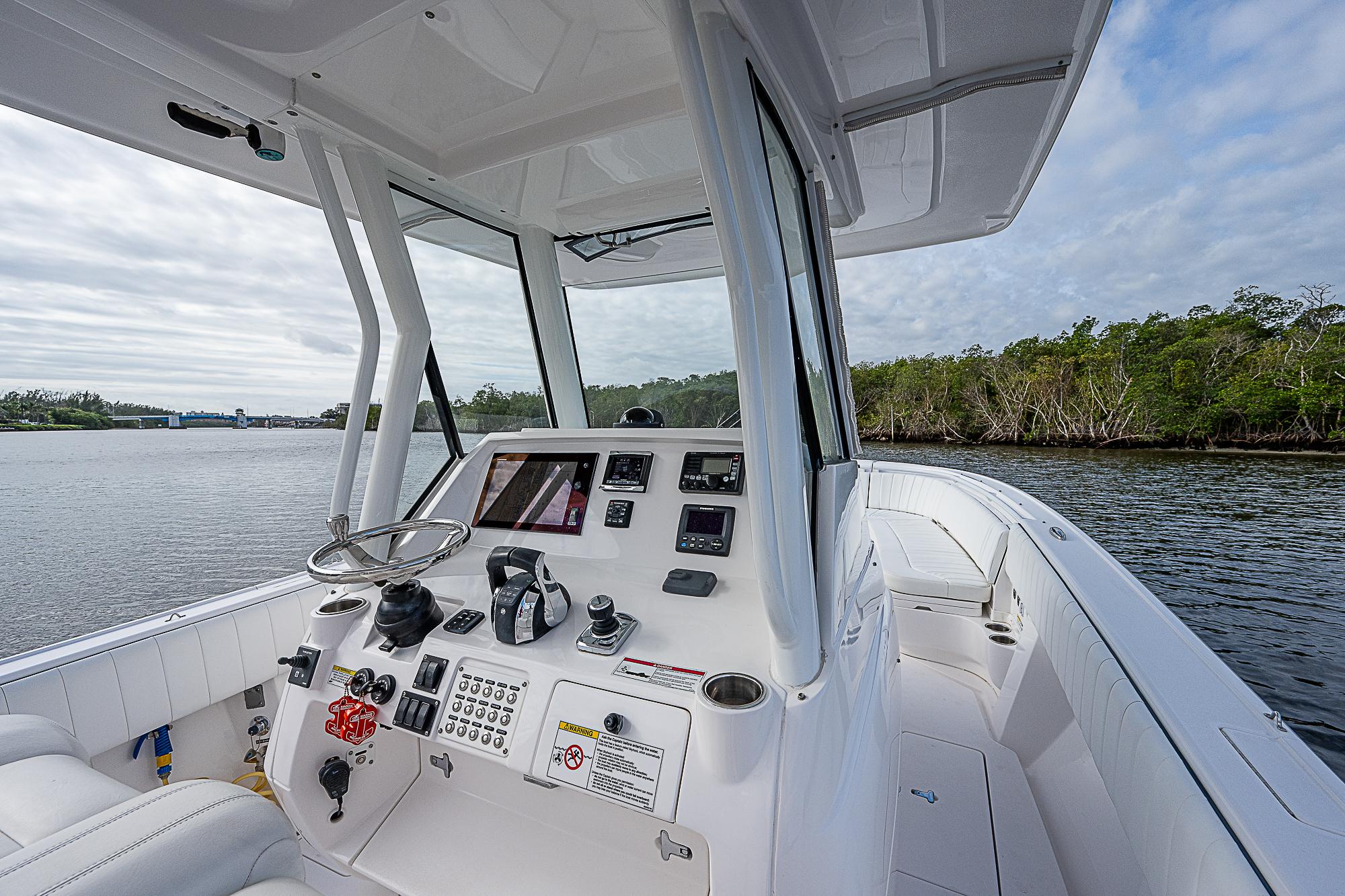 2014 Intrepid 327 Center Console Center Console for sale YachtWorld