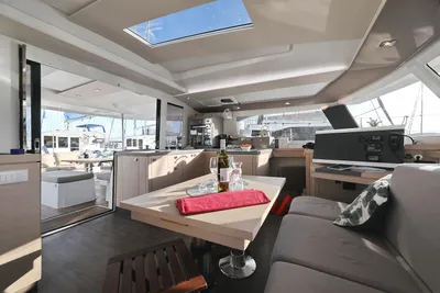 Fountaine Pajot Catamaran Astrea 42