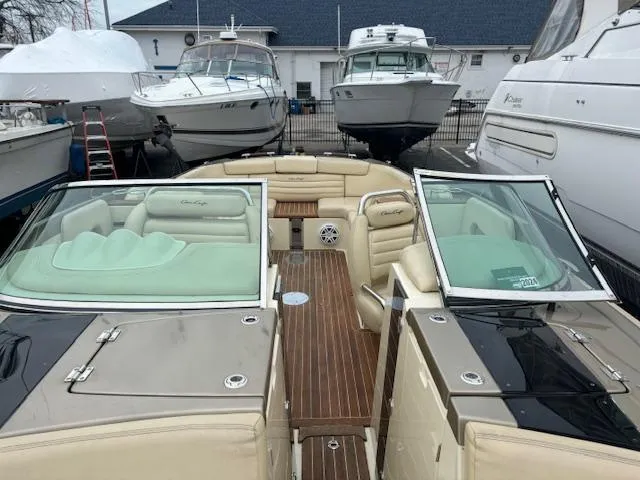  Yacht Photos Pics 2014 Chris-Craft Launch 32 boat with open deck and luxurious seating.