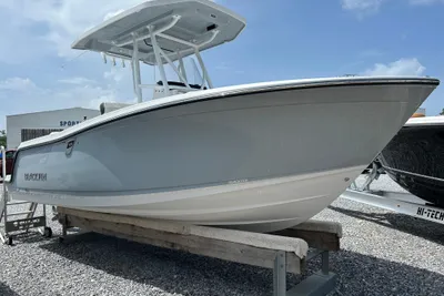 Blackfin 222 CC