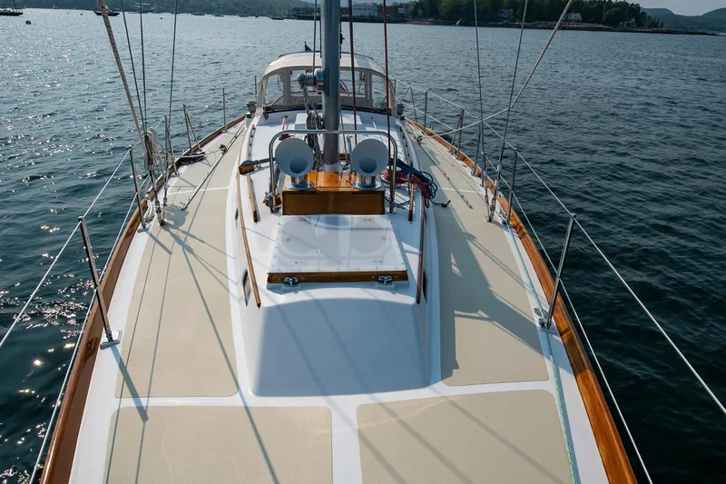 Loon Yacht Photos Pics 1988 Hinckley Sou'wester 42 sailboat deck on calm water.