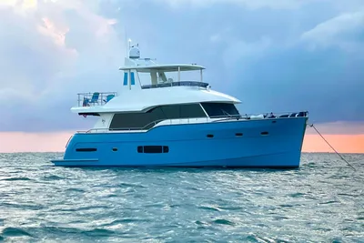 Outer Reef Trident 620
