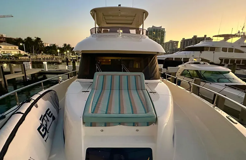 Oasis Yacht Photos Pics 