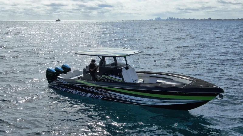  Yacht Photos Pics 2024 Statement 350 Open boat cruising on open water.