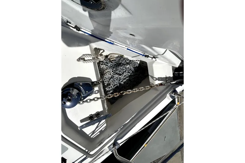 Island Myst II Yacht Photos Pics Anchor chain and winch on 2007 Hunter 41 Deck Salon sailboat deck.