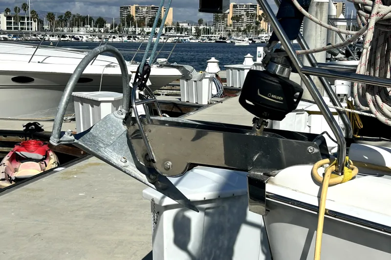 Island Myst II Yacht Photos Pics Anchor and rigging on a 2007 Hunter 41 Deck Salon sailboat at a marina.