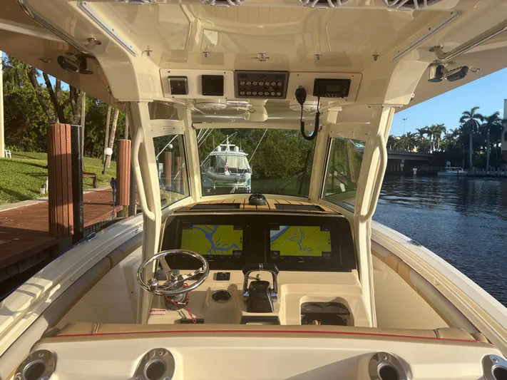 Trailer Included In Sale Yacht Photos Pics 