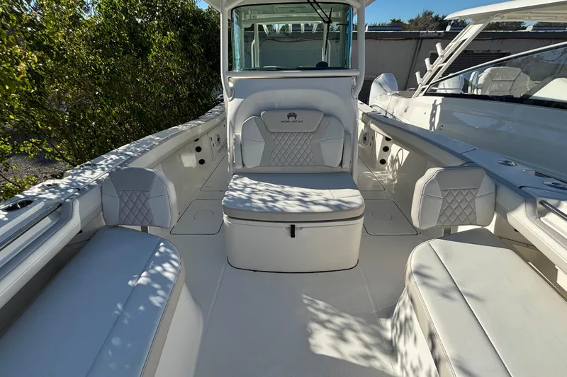 Wcn 57599 325cc Yacht Photos Pics 2025 World Cat 325 CC boat interior with white seating and modern design.