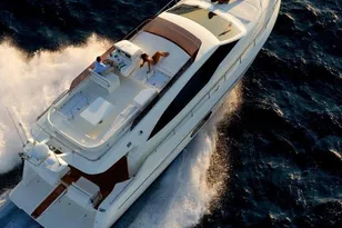 2005 Ferretti Yachts Ferretti 530