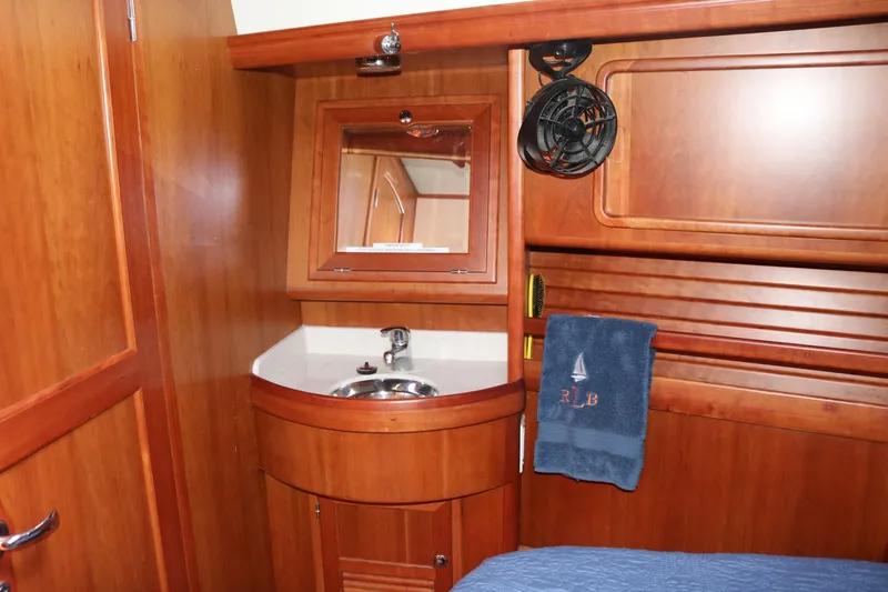 Hard To Believe Yacht Photos Pics 