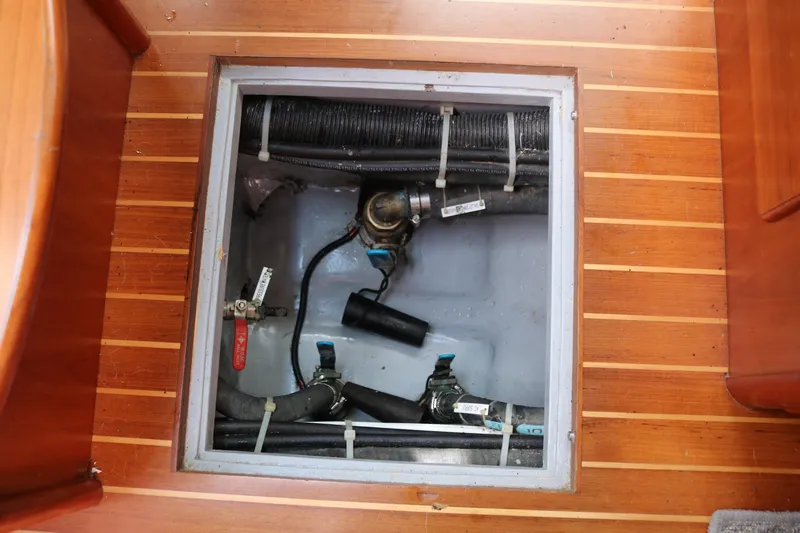 Hard To Believe Yacht Photos Pics 