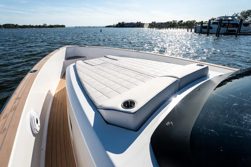 Available Now Yacht Photos Pics 2025 Pardo Yachts 38 with luxurious sunbed on open water.