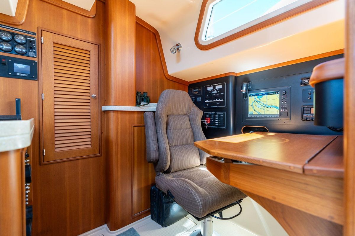 2008 Island Packet 48 