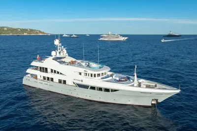 Timmerman Expedition Tri-Deck