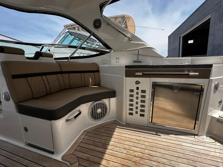 Nereids Yacht Photos Pics 