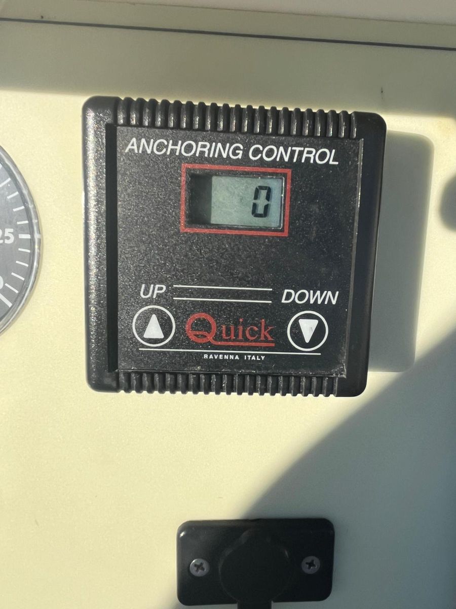 2000 Ferretti Yachts 61 