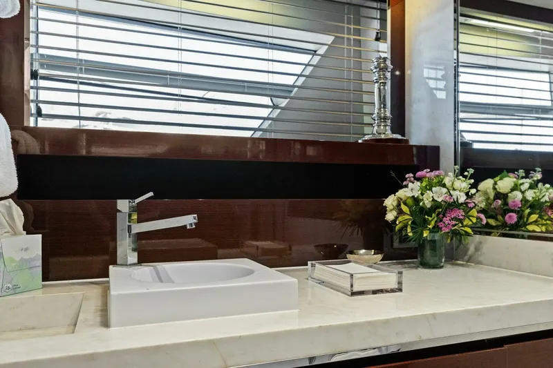 Rockwater Yacht Photos Pics 2013 Cheoy Lee 76 Alpha Flybridge - Image 72