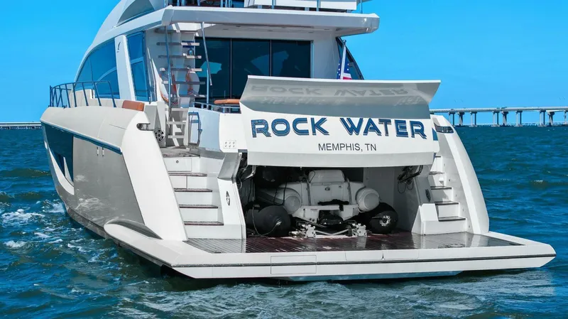 Rockwater Yacht Photos Pics 2013 Cheoy Lee 76 Alpha Flybridge - Image 13