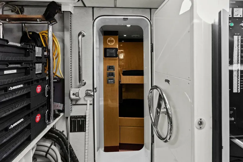 Rockwater Yacht Photos Pics 2013 Cheoy Lee 76 Alpha Flybridge - Image 90